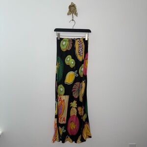 by CW Fruta Maxi Skirt S